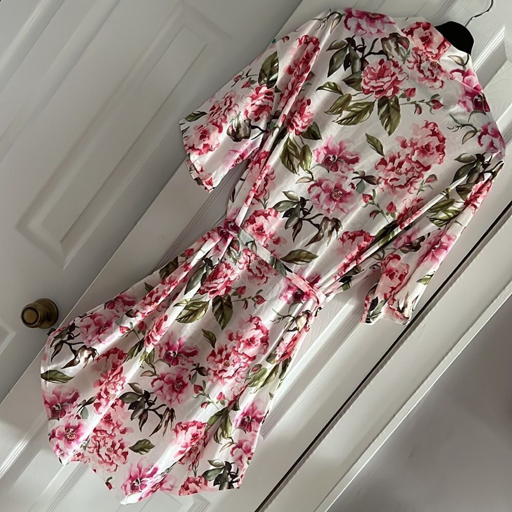 Show Me Your MuMu Brea Robe - Picture 10 of 12